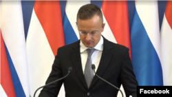 Hungarian Peter Szijjarto announces the signing of a long-term gas deal with Gazprom on September 27. 