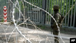 Архіўнае ілюстрацыйнае фота. Польскі памежнік на мяжы зь Беларусьсю