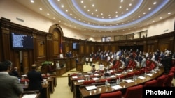 Ազգային ժողովի նիստերից մեկն, արխիվ