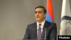 Հայաստանի մարդու իրավունքների պաշտպան Արման Թաթոյան