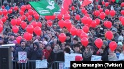 Thousands of Yekaterinburg residents rallied in protest at the abolition of mayoral elections. 