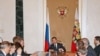 Russian Stocks Remain Suspended, Reserves Sink