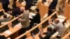 Независимый депутат Эка Беселия и вовсе предложила увеличить квоты до одной трети